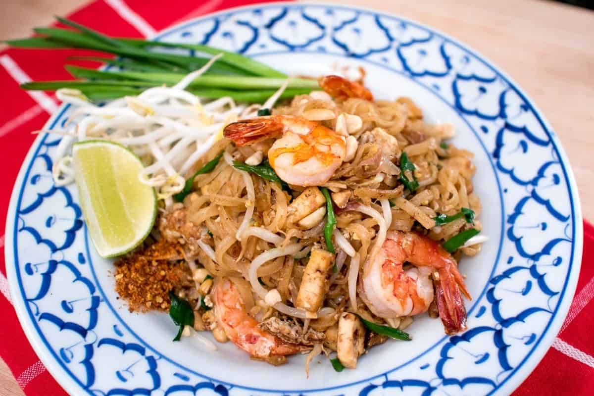 Master Restaurant-Quality Pad Thai at Home with Ease